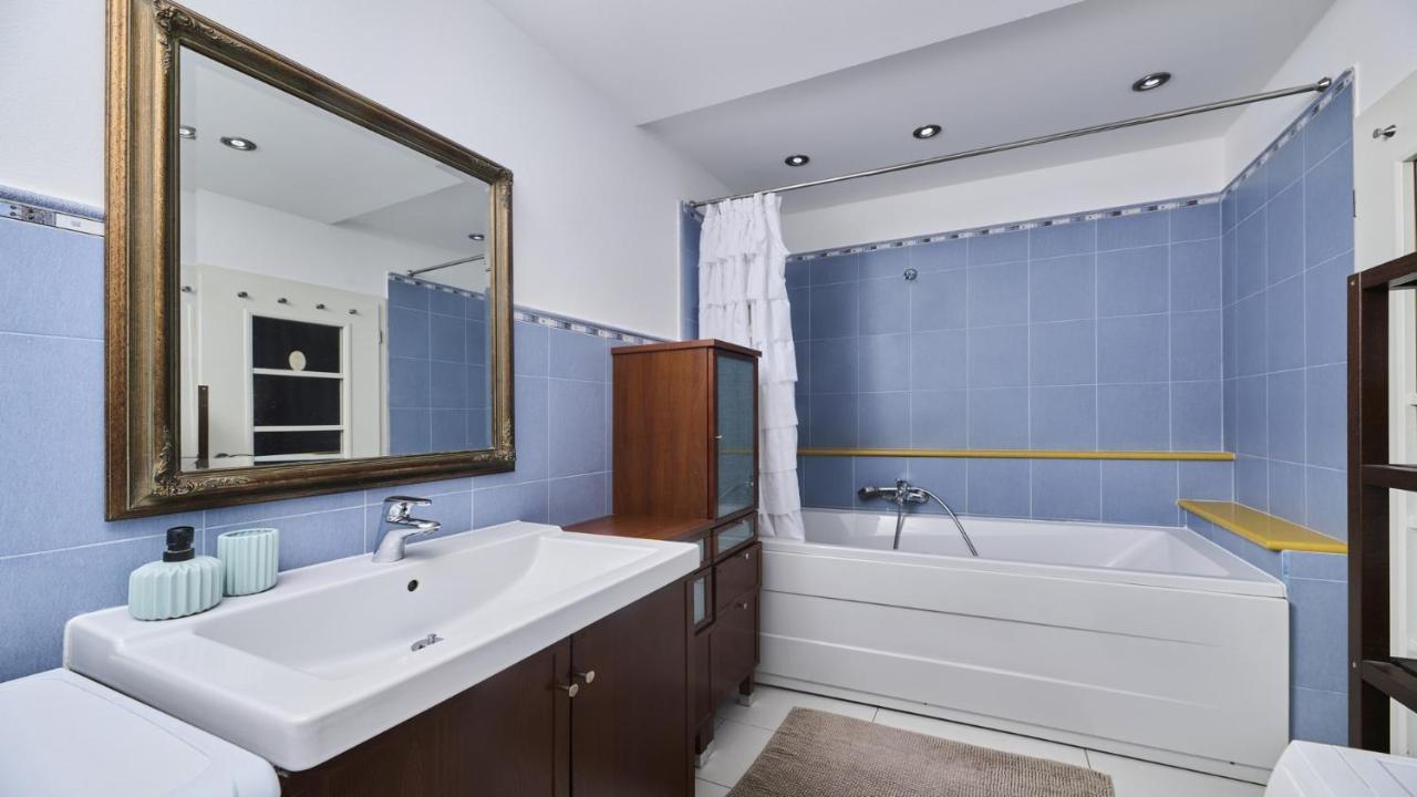 Apartment Iriska Novigrad Istria 外观 照片